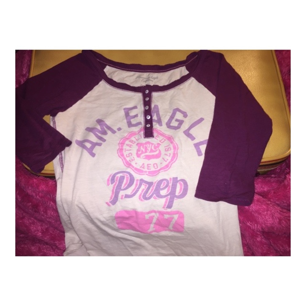 American Eagle T-Shirt